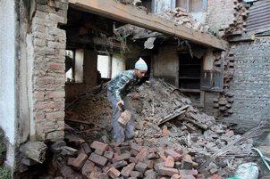 5 killed, hundreds injured as strong earthquake hits North East India