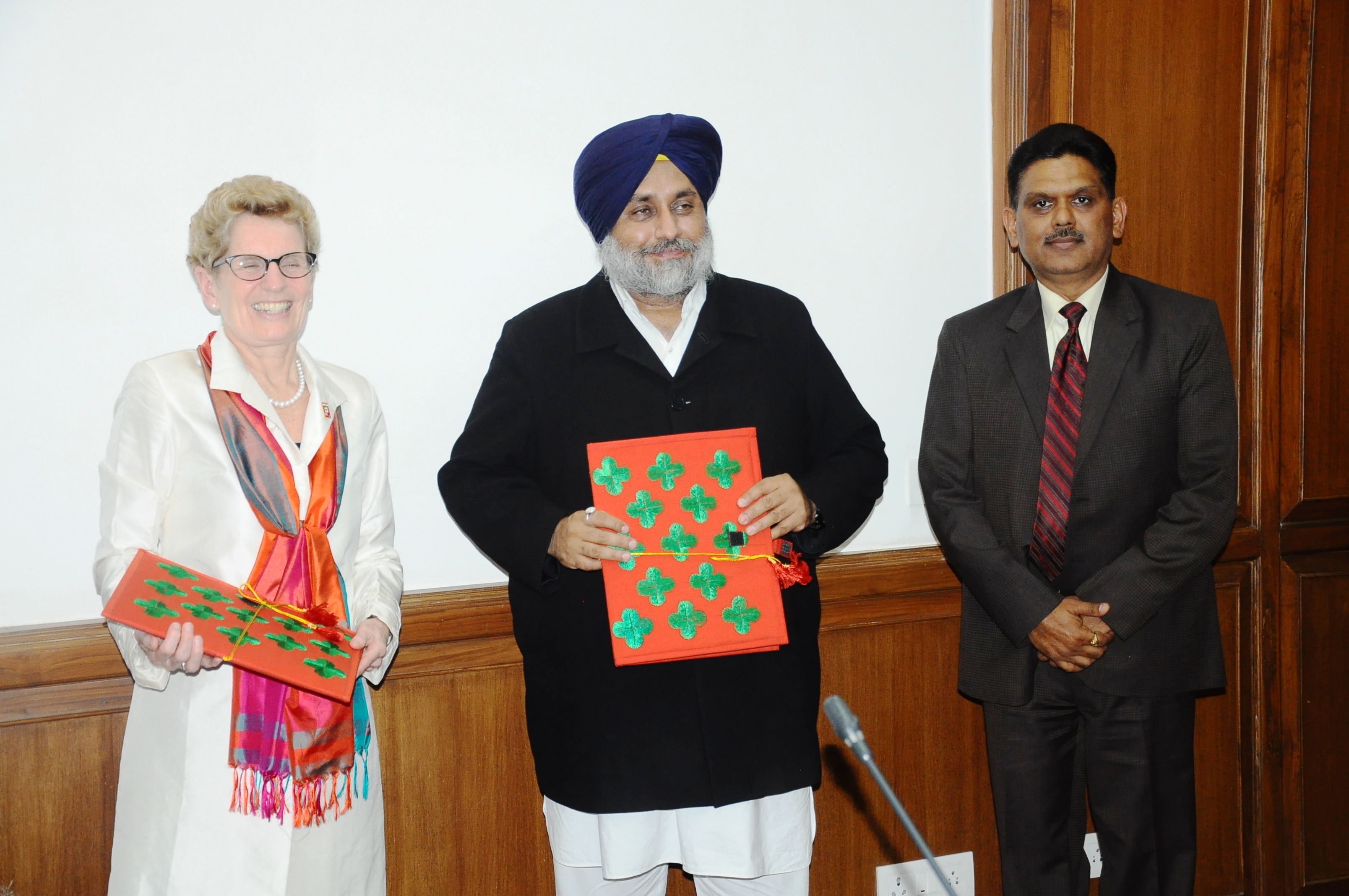 Ontario and Punjab inks MoU for economic development of both regions