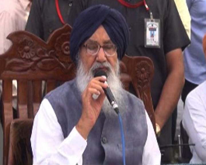 Congress Would Dump The Issue of Debt Waiver After Coming To Power in The State: CM Badal