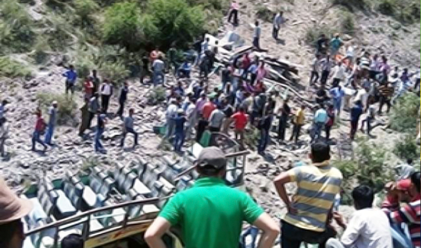 14 killed as bus falls into Beas river in Himachal Pradesh