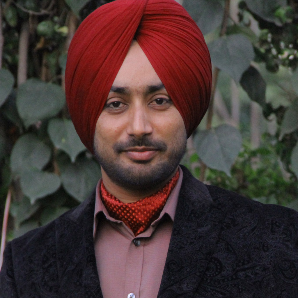 UNO ropes in Satinder Sartaaj for campaign against trafficking