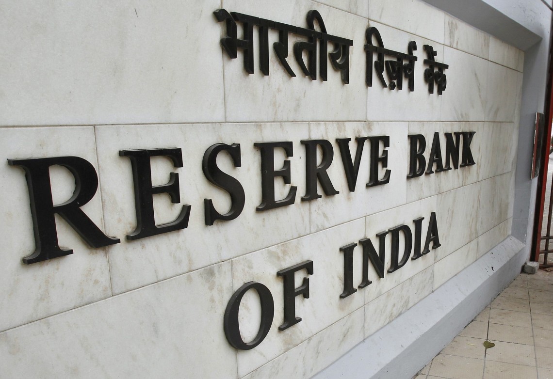 RBI net purchaser of dollar in April; buys USD 566 mn