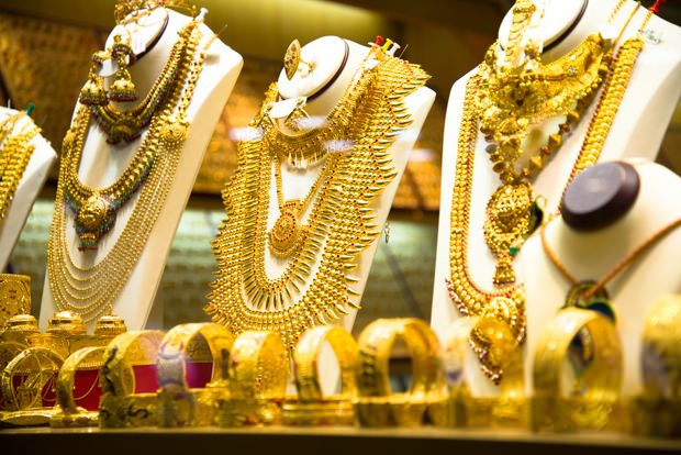 Gold loses Rs 250 on US rate hike chances, now at 2-month low