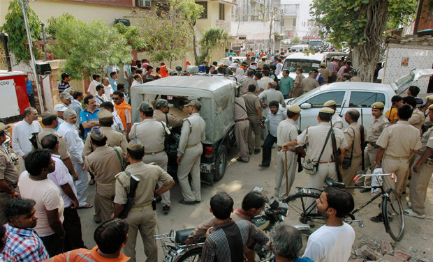 Raids in Ghaziabad hotels, 100 arrested