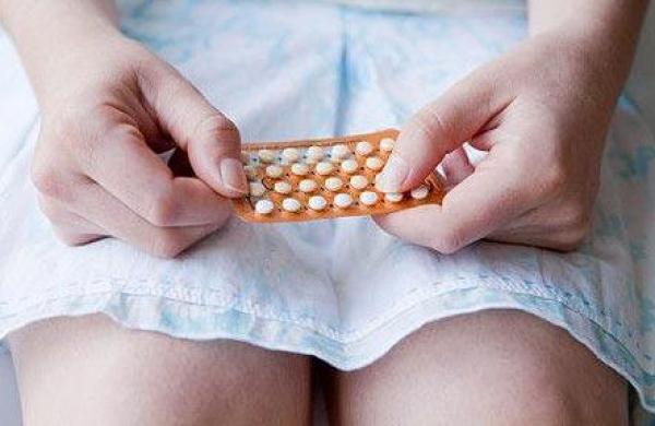 Contraceptive pill protects women against cancer for 35 years