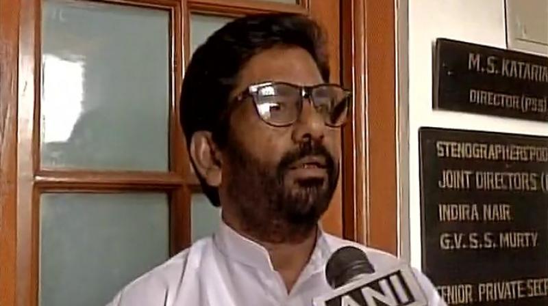 Gaikwad refuses to apologize, says 'Air India official is mad'