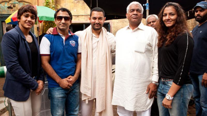 Aamir Khan invites Phogats for his birthday bash, family excited to attend