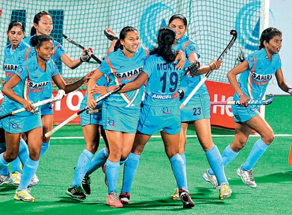 Indian women's hockey team lose to Canada 1-3