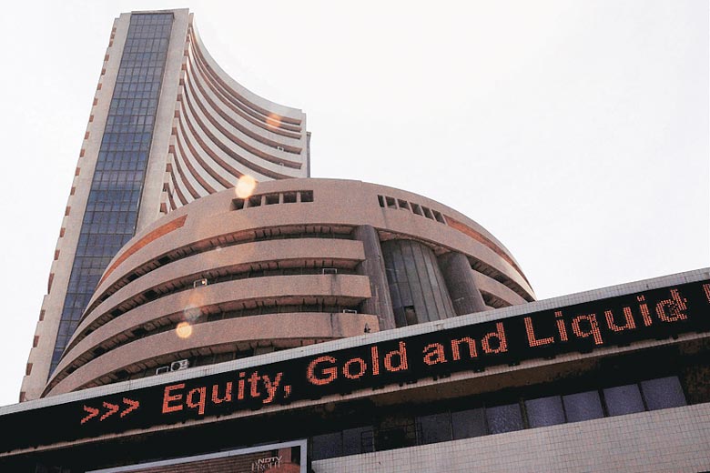 Sensex tumbles 153 pts on profit-booking