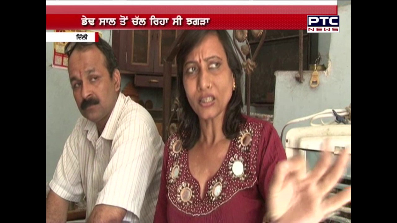 Two Women beat  A Woman Advocate | Viral Video | New Delhi
