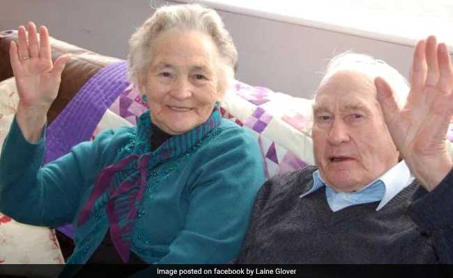 British couple married for over 70 years die within 4 minutes of each other
