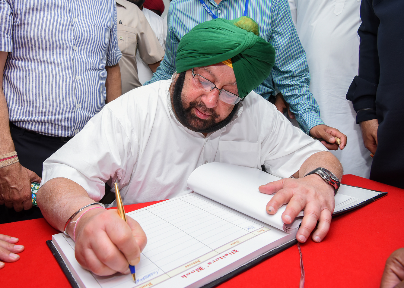 Stop lying, check out the hard facts, says Capt Amarinder on SAD-BJP criticism of his 2-month rule