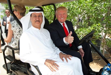 Trump receives royal welcome in Saudi Arabia