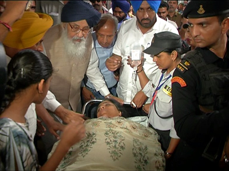 Badal Visits AAP Legislators in Hospital