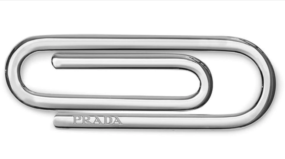 Twitter goes crazy as Parada launches a new paper clip