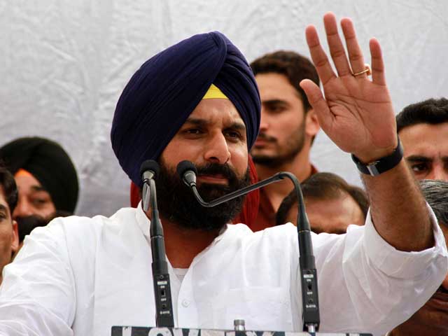 Majithia asks Rahul to explain why his family had tried to destroy the symbol of Sikh faith deliberately by using foreign help