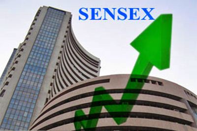 Sensex up 61 points on fund inflows