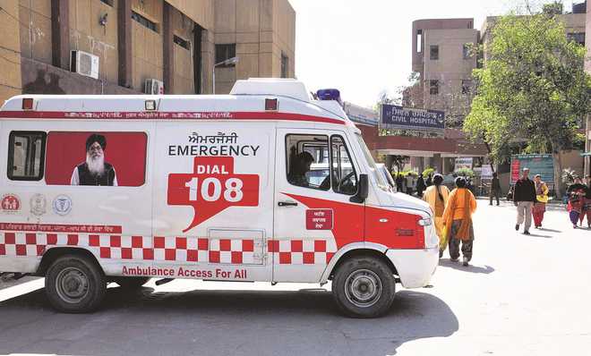 ‘108’ ambulance will not have CM’s photo