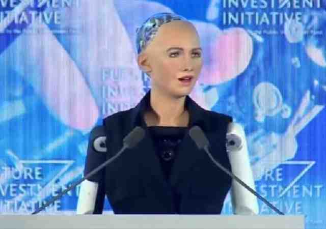 For The First Time, Saudi Arabia awards citizenship to a robot