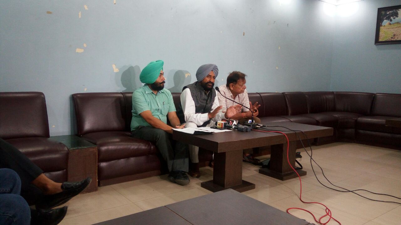 Gurdaspur by elections: Sucha Singh Chotepur will support Swaran Salaria