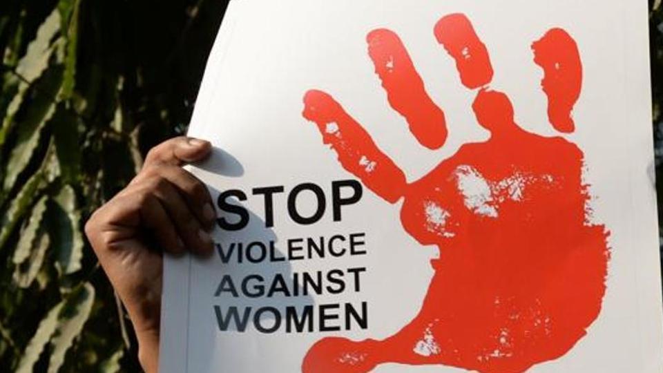 25-year-old woman gang-raped by 4 men in front of husband