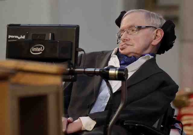 Human race will perish by 2600, warns Stephen Hawking