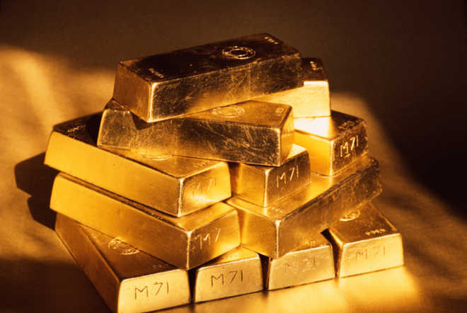 Gold appreciated by Rs 325 on wedding season demand