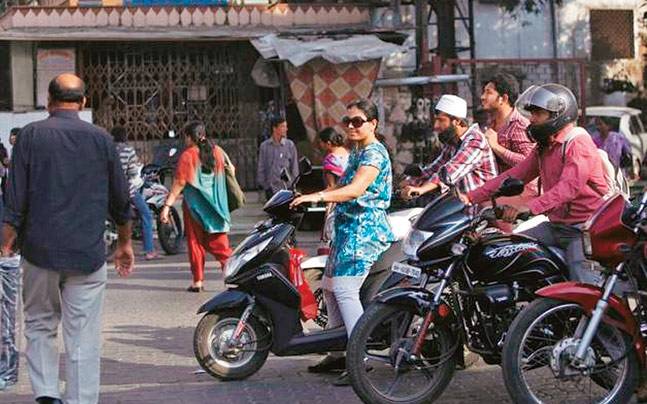 Odd-even in Delhi for five days from Monday, women and two-wheeler exempt