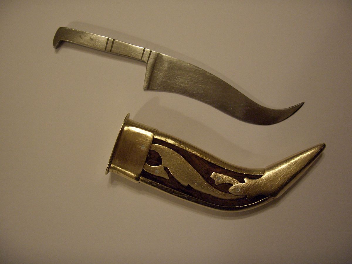 Sikhs allowed to wear small Kirpan during air travel in Canada