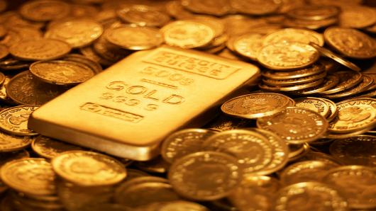 Gold prices rose by Rs 43 to Rs 29,055 per 10 grams