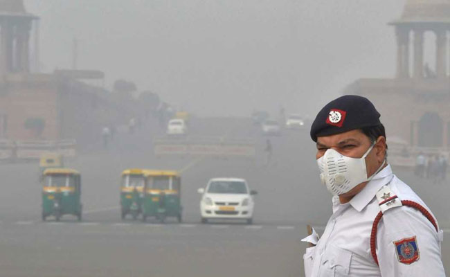 Delhi air quality slips to 'poor' again