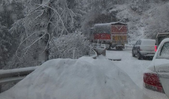Snow, rainfall witnessed in Himachal Pradesh