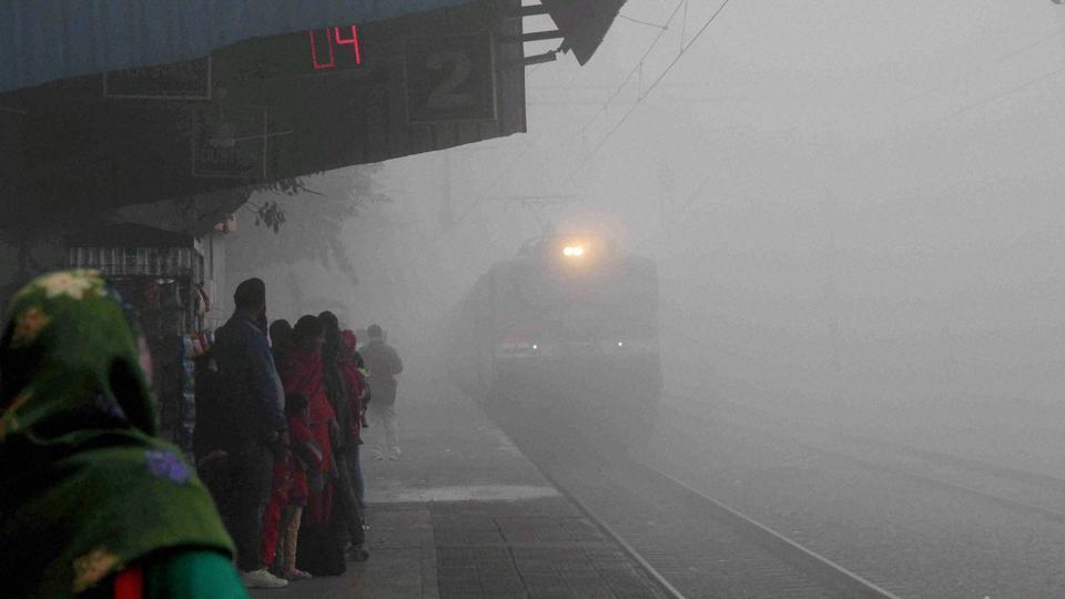 14 trains cancelled, 19 delayed due to fog in North India