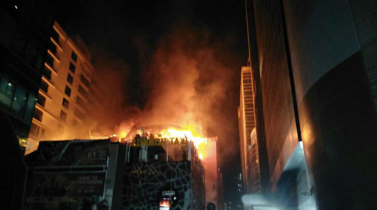 Safety fears at Delhi restaurants after Mumbai pub fire