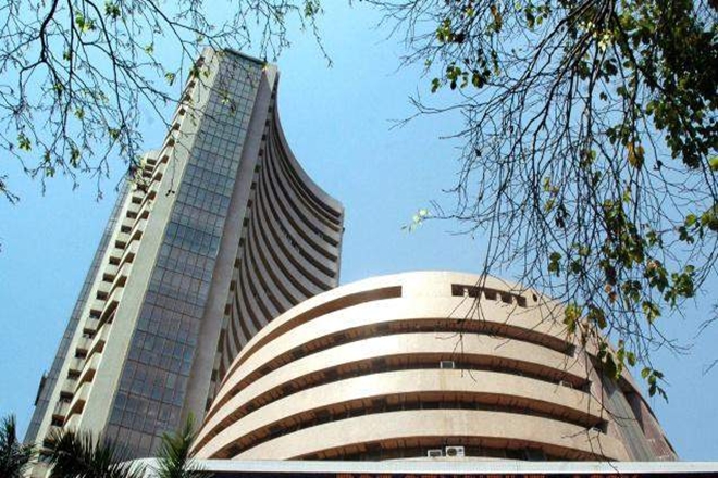 Nifty hits record high of 10,500, calling it for Early Christmas celebration