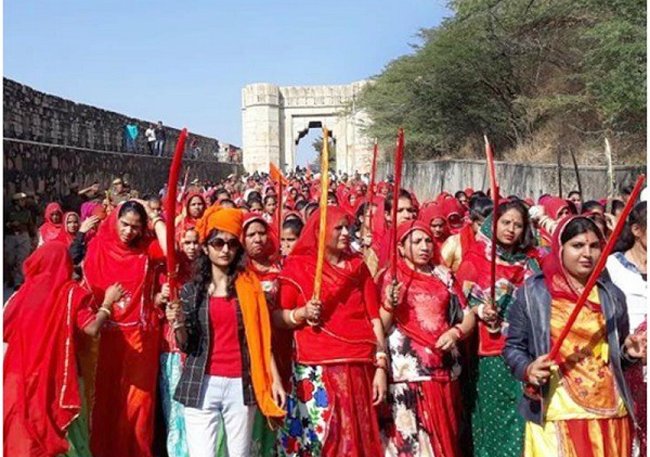 Karni Sena moves Supreme Court opposing release, Rajput women write letter to PM