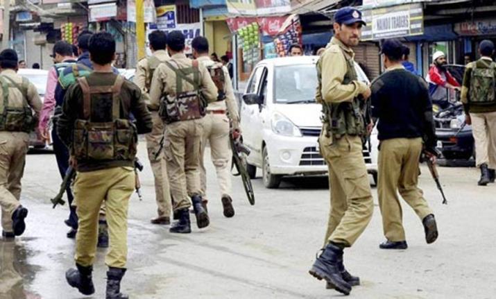 Kashmir on high alert, inputs say woman suicide bomber might strike on R-day