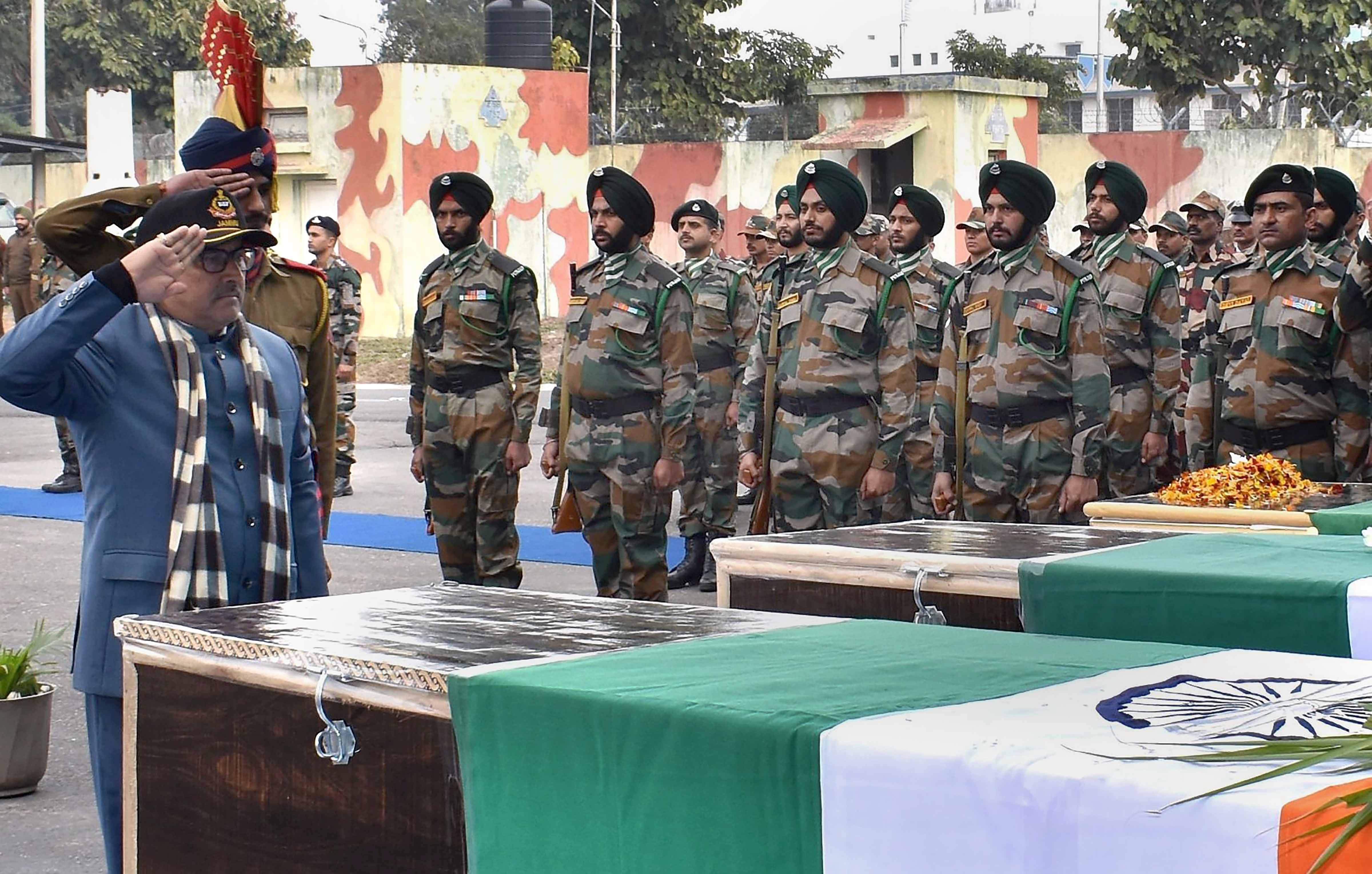 Last rites of Sepoy Jagsir Singh martyred in J&K held with full military honours
