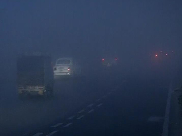 Season's coldest day in Delhi on Thursday; dense fog expected Today morning