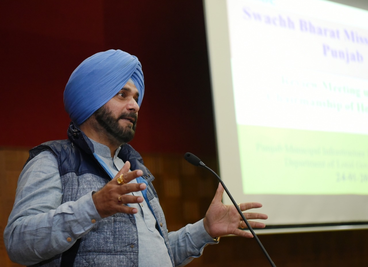 Pull out all stops to ensure Punjab comes out top in Swachh Bharat Sharvekshan:Navjot Singh Sidhu