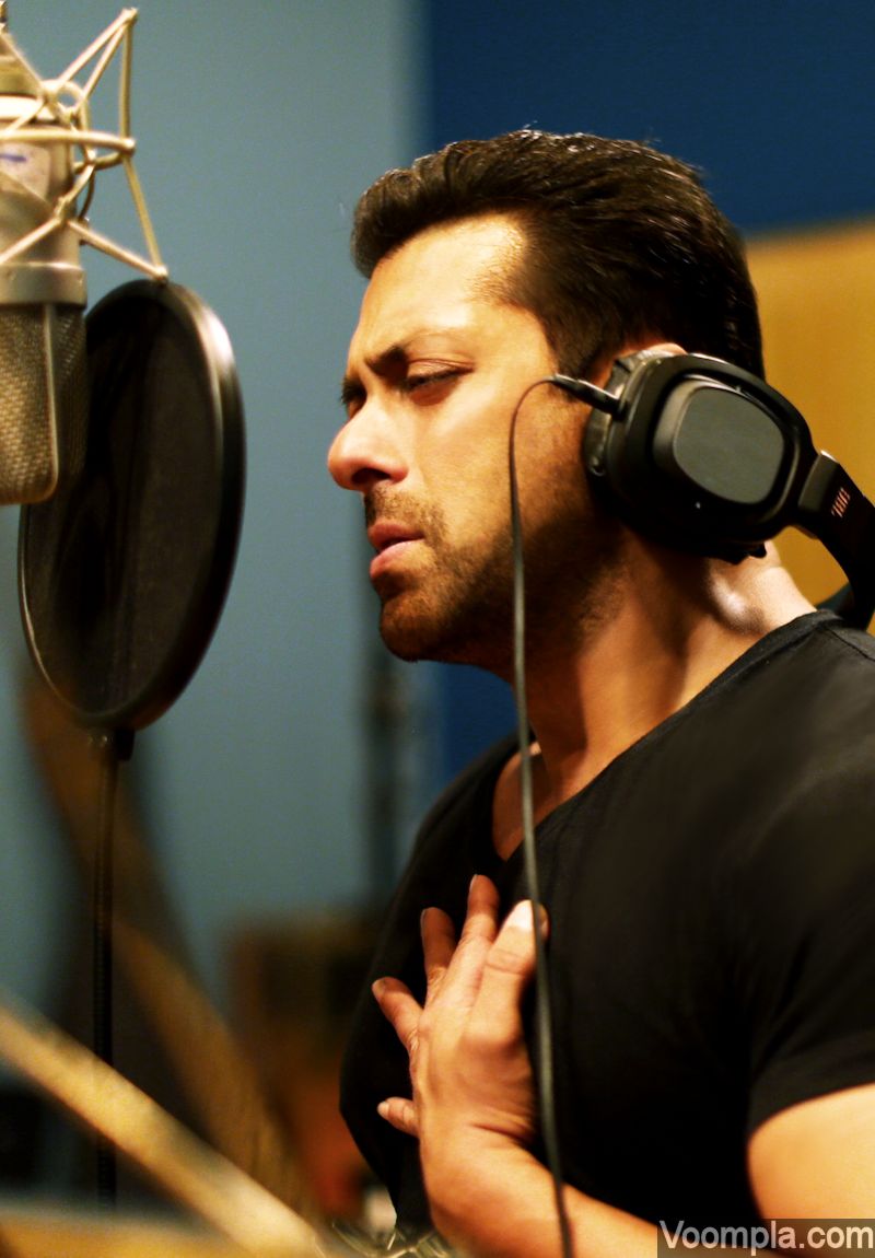 Salman sings from his heart and soul: Iulia Vantur