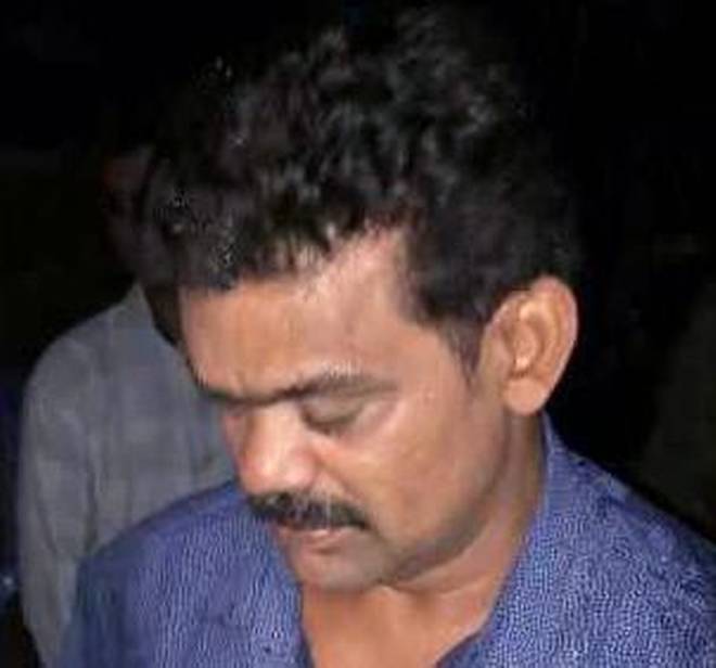 Gangster Binu surrenders to Chennai police