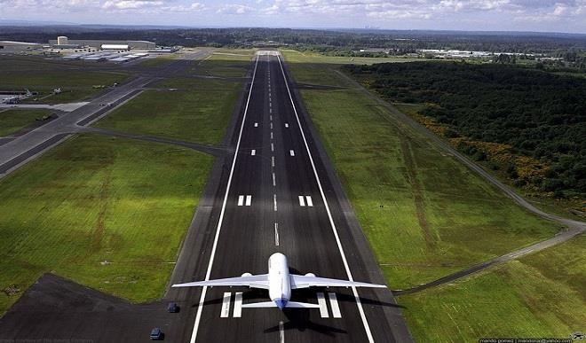 Indian youth sneaks into airport runway to catch plane to meet fiancee