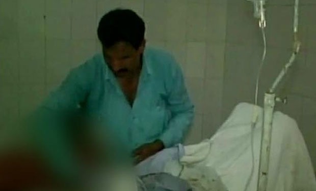 Uttar Pradesh: Woman allegedly sets husband ablaze after argument