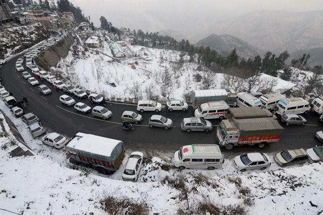Shimla, Manali witness snowfall, lower hills across HP lashed by rain