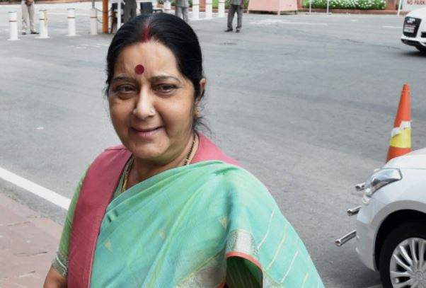 Left alliance leader Oli calls on Swaraj