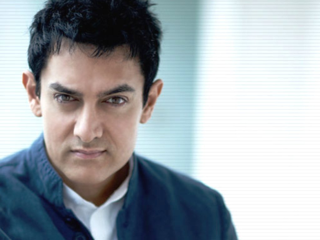 Fell in love at the age of 10, says Aamir Khan