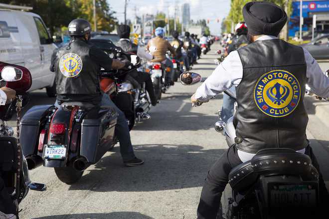 Sikhs allowed to drive motorcycles without helmets in Alberta