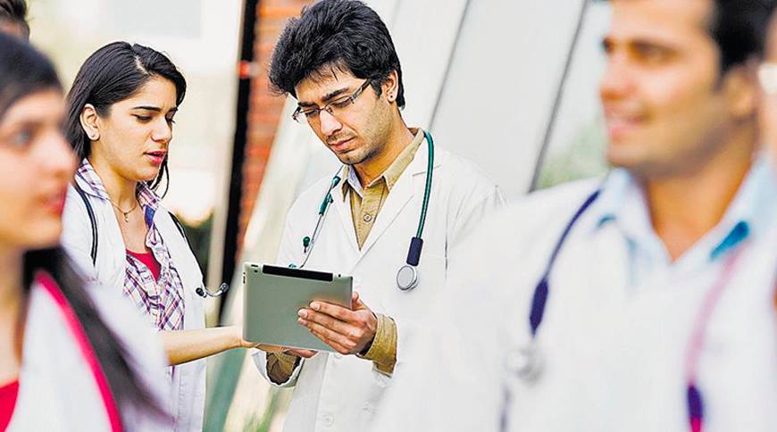 Cabinet paves way for MBBS doctors to get full pay during probation period