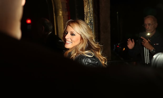 Stormy Daniels offers to return 'hush agreement' money received from Trump's attorney